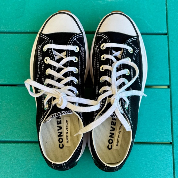 CONVERSE Chuck Taylor Canvas Run Star Hike Platform Low Top Black Women's 7 - Picture 12 of 16